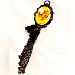 ONE OF A KIND FOR SURE! kitten cameo, You'll need to go to Michaels for chain❣️